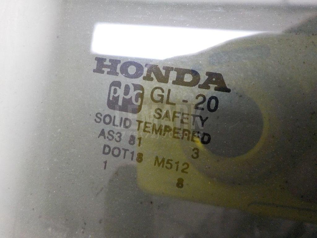 Стекло двери задней правой