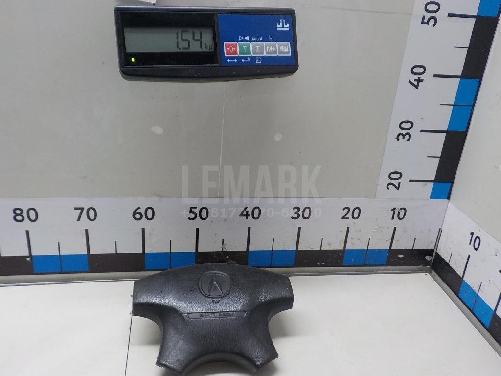 Подушка безопасности в рулевое колесо