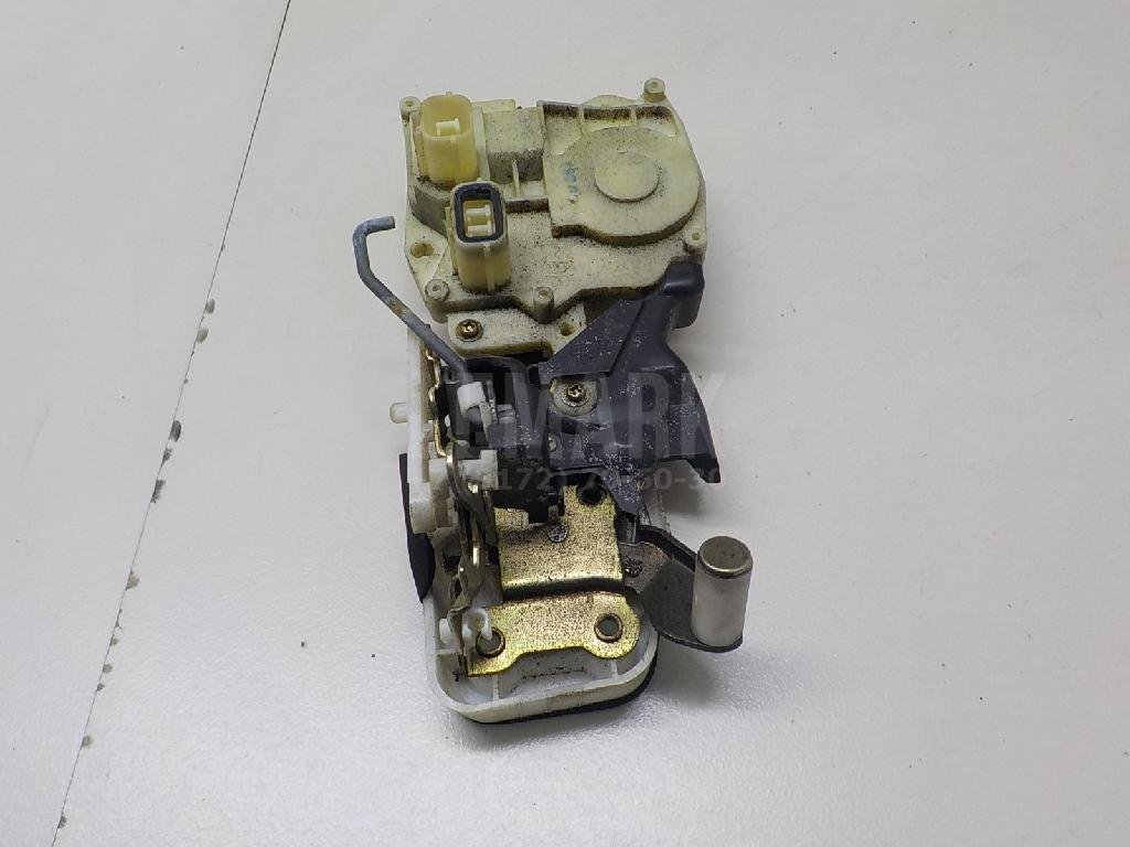 Замок двери задней правой