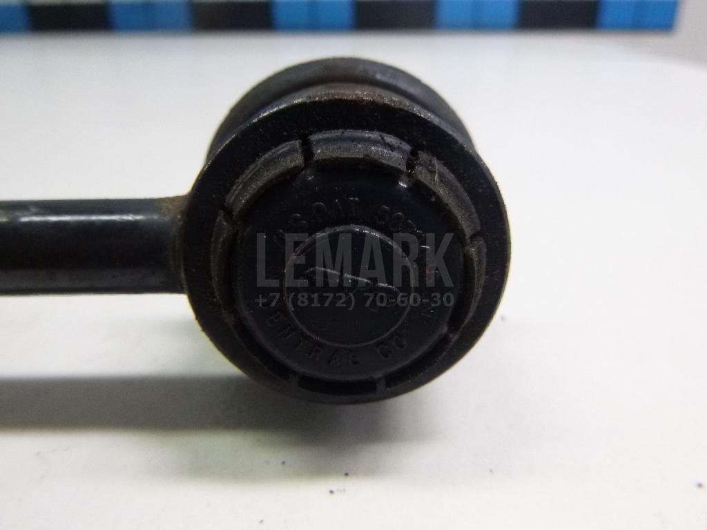 Стойка переднего стабилизатора