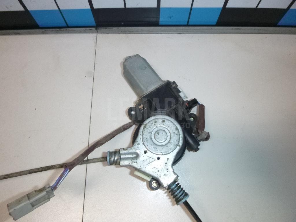 Стеклоподъемник электр. передний правый