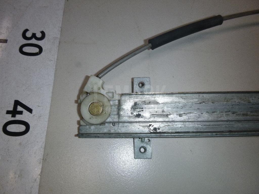 Стеклоподъемник электр. передний правый