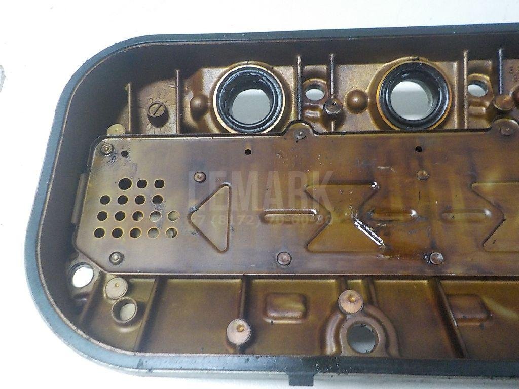 Крышка головки блока (клапанная)