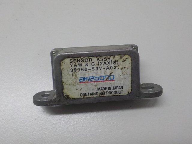 Датчик ускорения