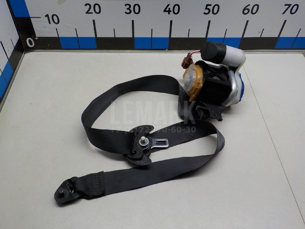 Ремень безопасности с пиропатроном