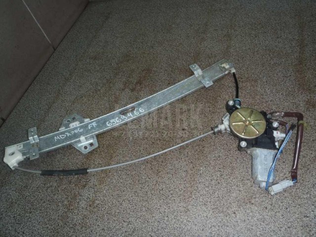 Стеклоподъемник электр. передний правый