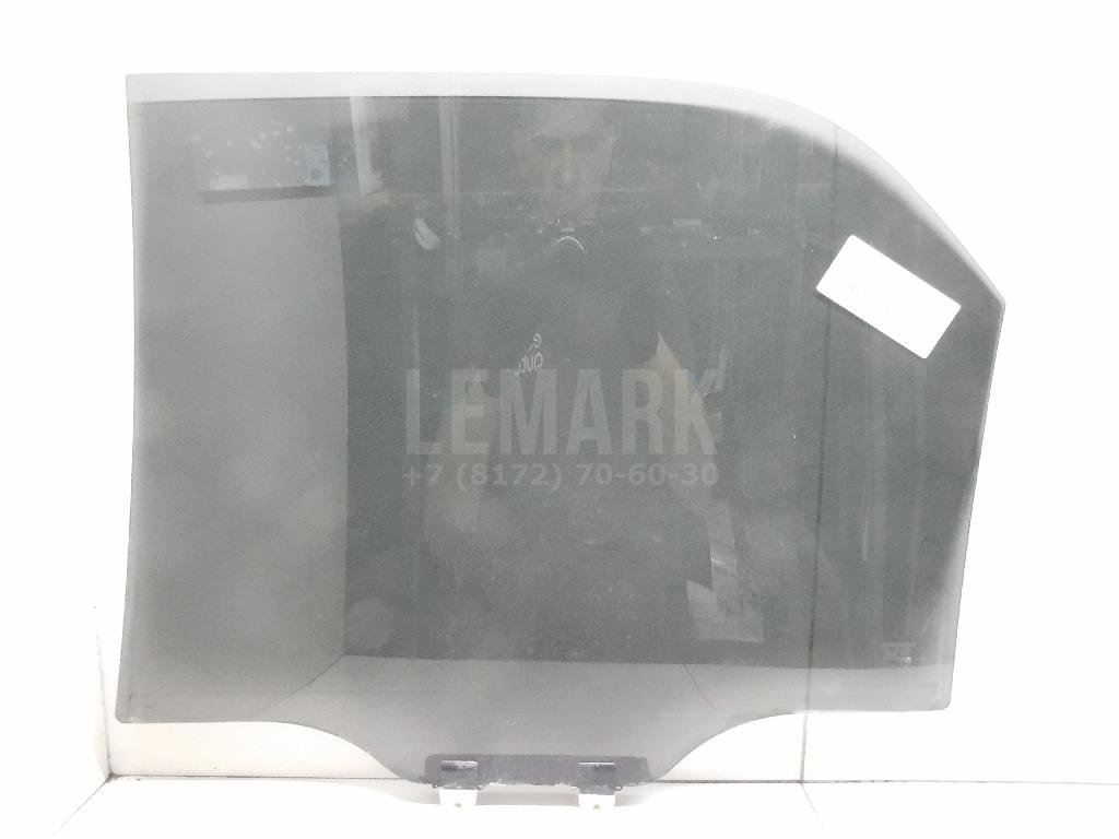 Стекло двери задней правой