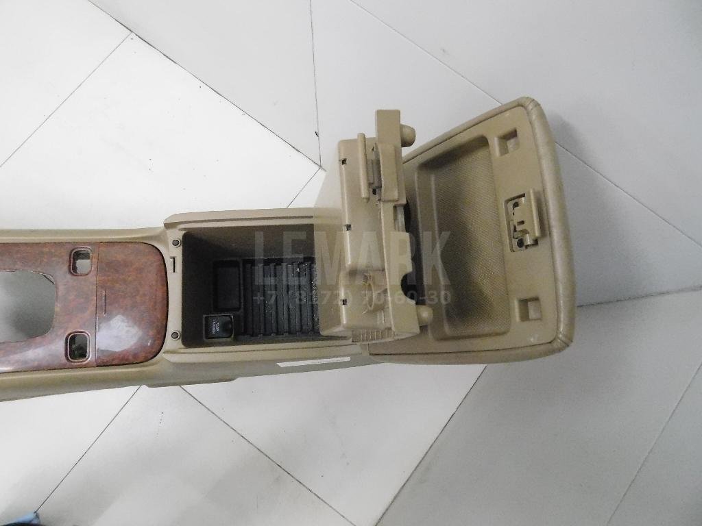 Подлокотник для  Alfa Romeo Alfetta 1974-1986