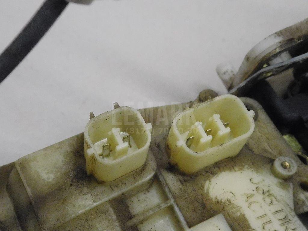 Замок двери задней левой