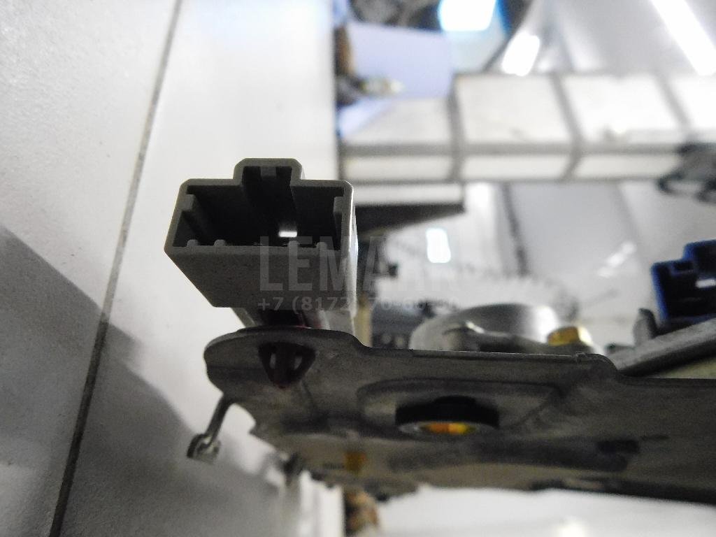 Люк в сборе электрический