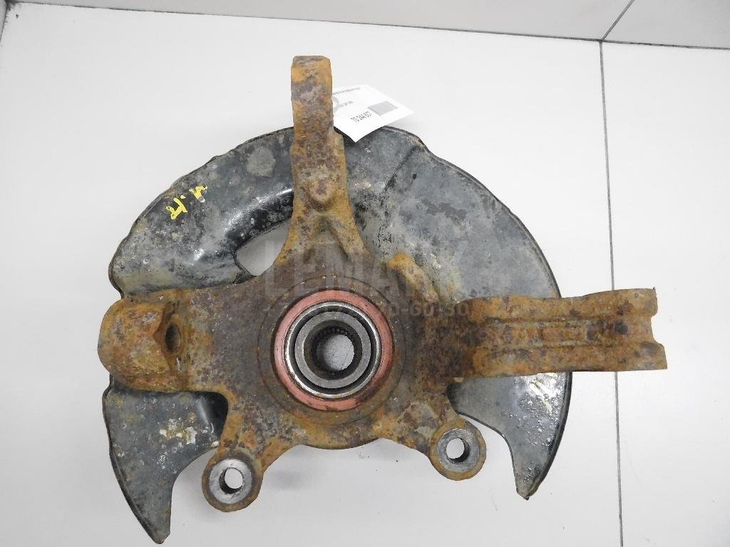 Кулак поворотный передний левый