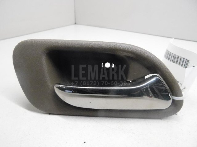 Ручка двери задней внутренняя правая