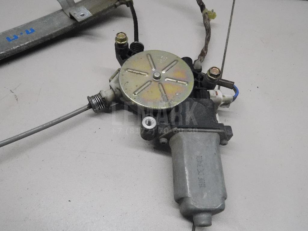 Стеклоподъемник электр. передний правый