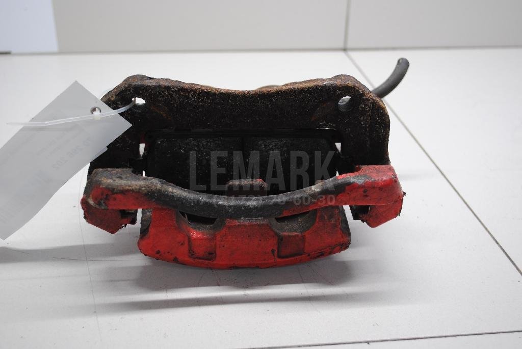 Суппорт тормозной передний правый