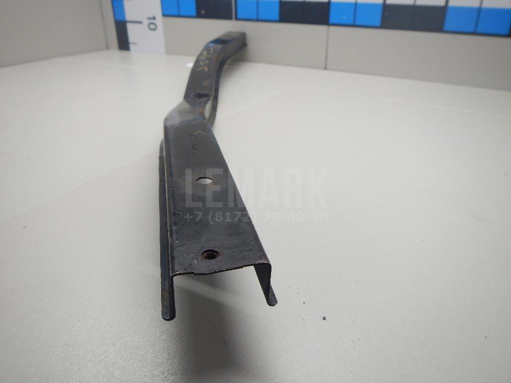 Направляющая переднего бампера для  Alfa Romeo 156 1997-2005