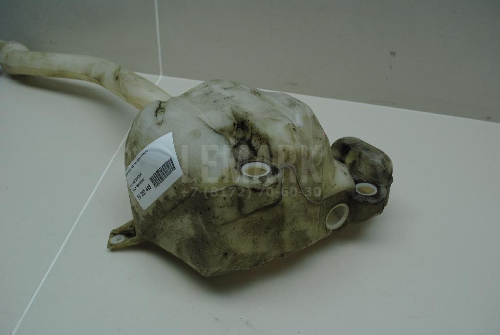 Бачок омывателя лобового стекла