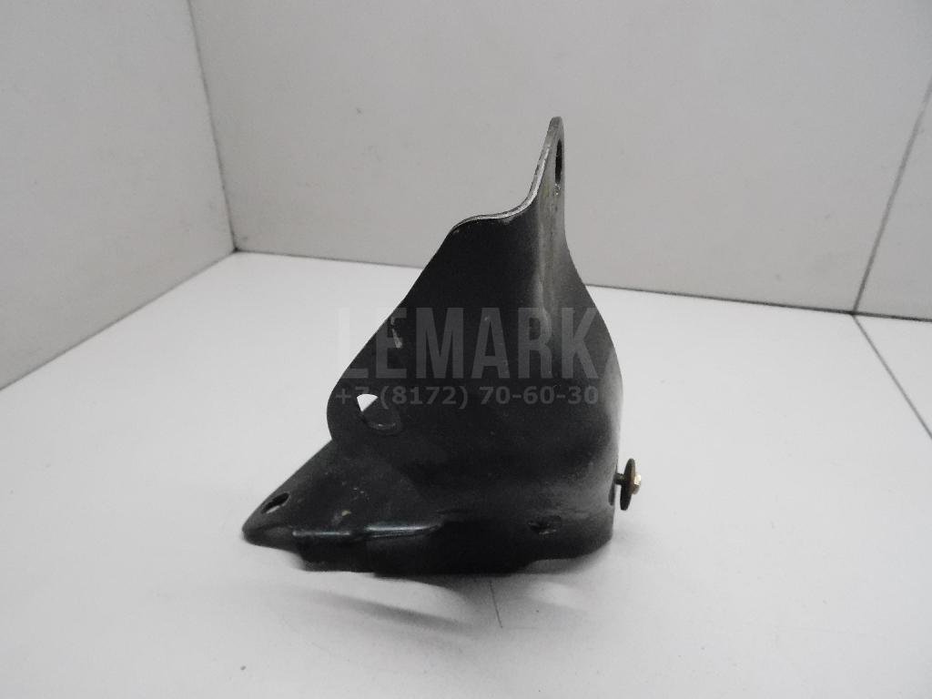 Крюк буксировочный