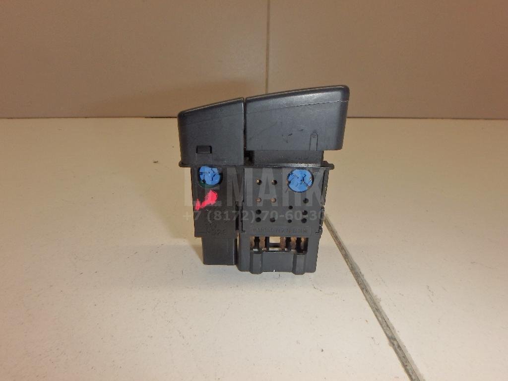 Кнопка аварийной сигнализации