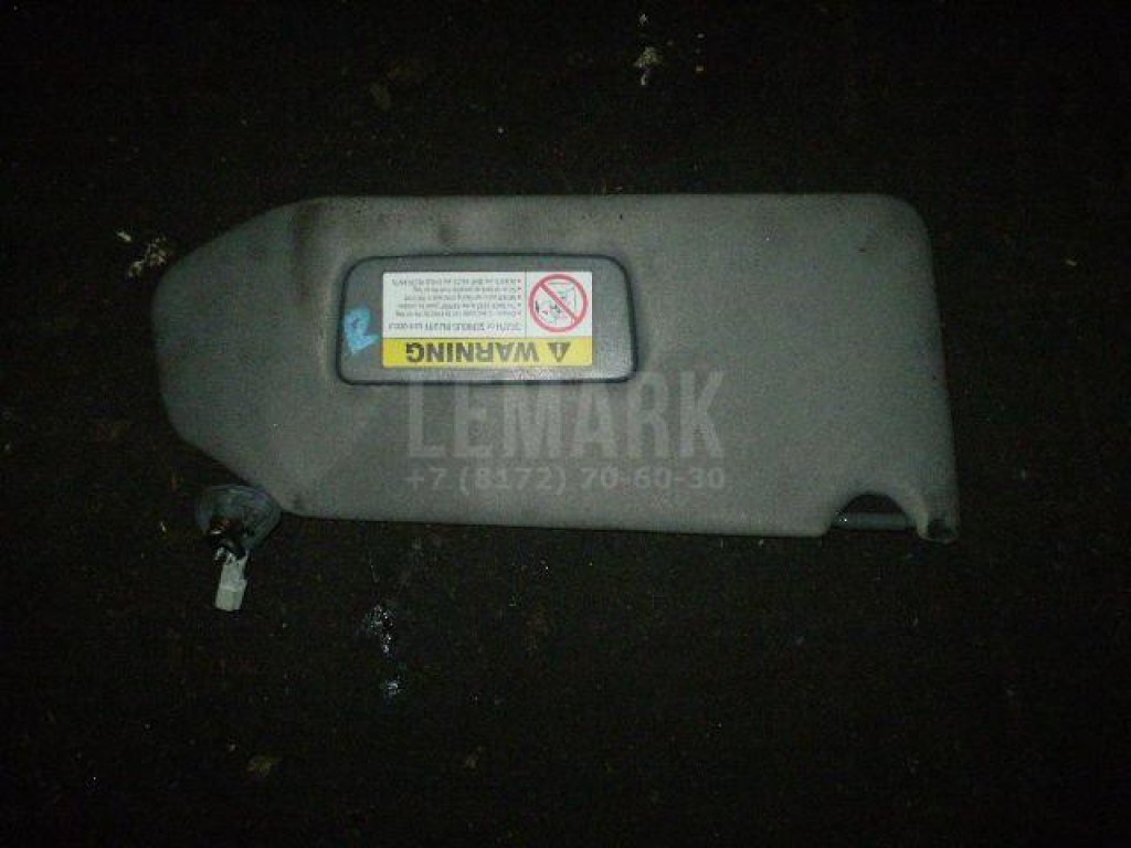 Козырек солнцезащитный (внутри)