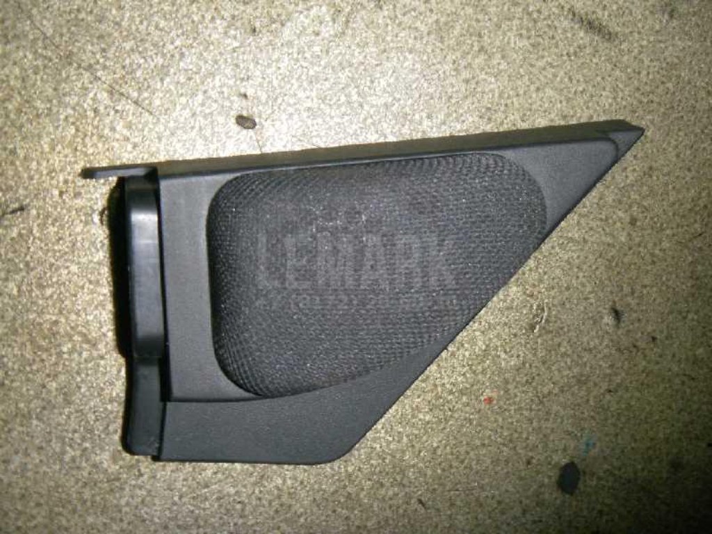 Крышка зеркала внутренняя левая