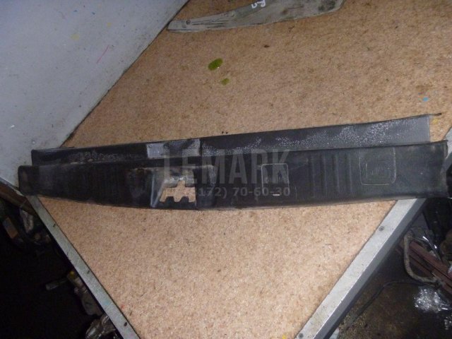 Обшивка багажника