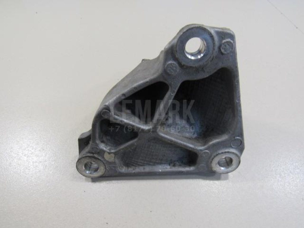 Кронштейн опоры двигателя для  Audi A3 (8Y) 2020
