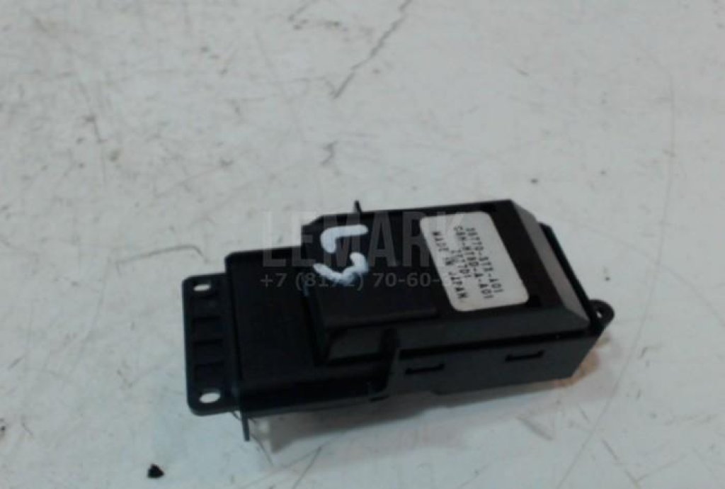 Кнопка стеклоподъемника