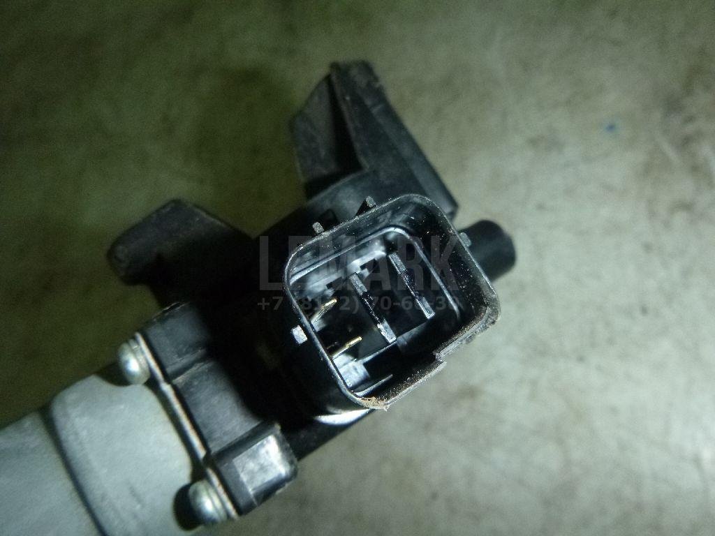 Стеклоподъемник электр. задний левый