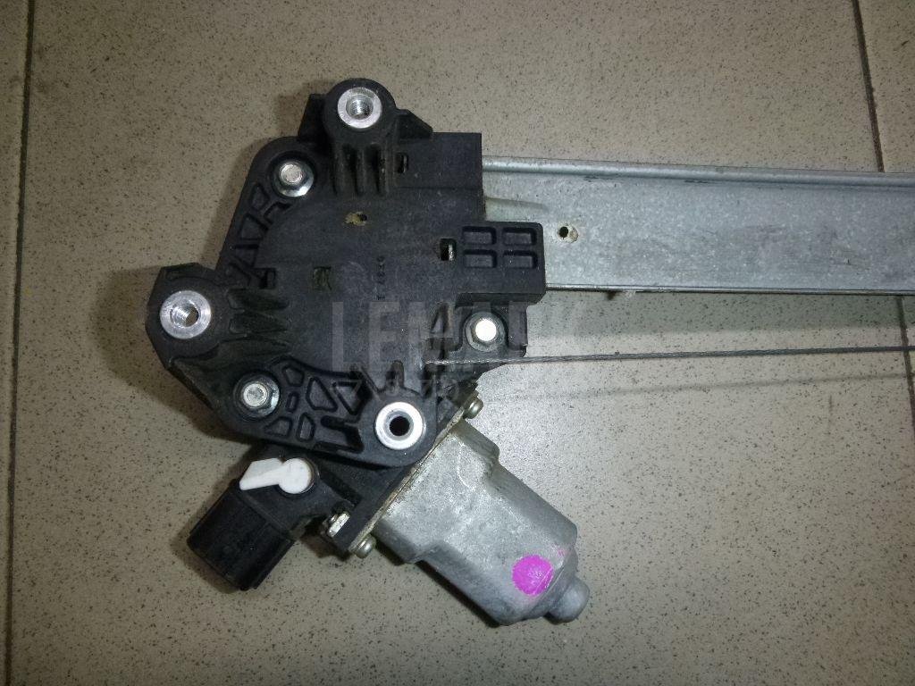 Стеклоподъемник электр. задний правый