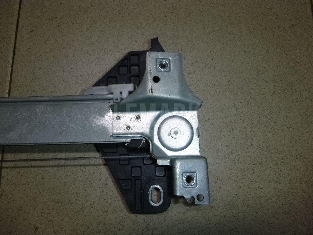 Стеклоподъемник электр. задний правый