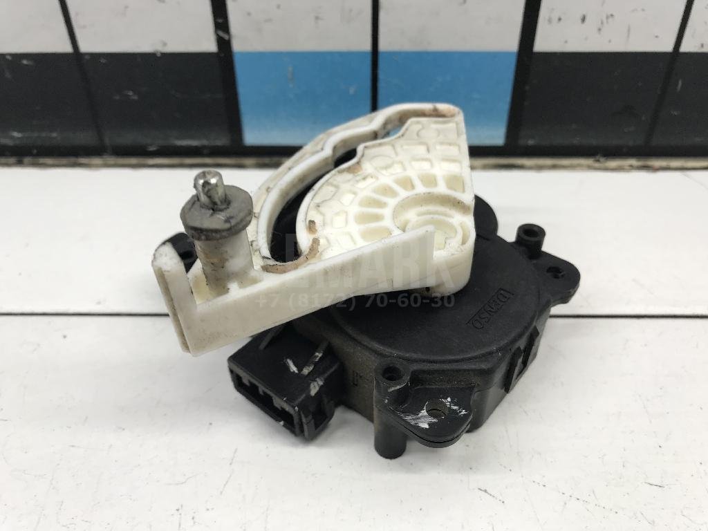 Моторчик заслонки отопителя