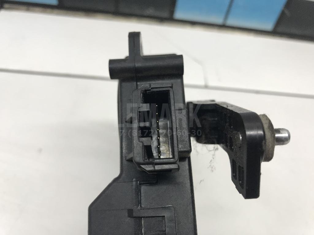 Моторчик заслонки отопителя