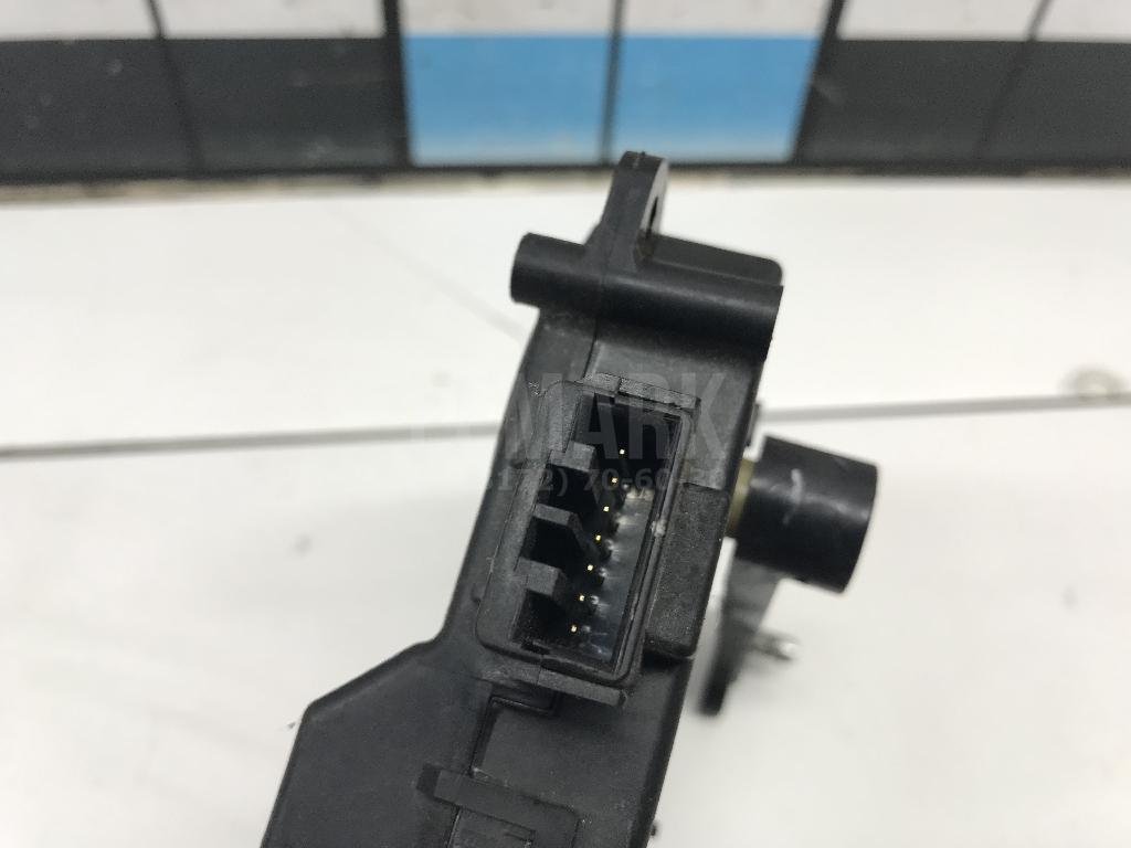 Моторчик заслонки отопителя