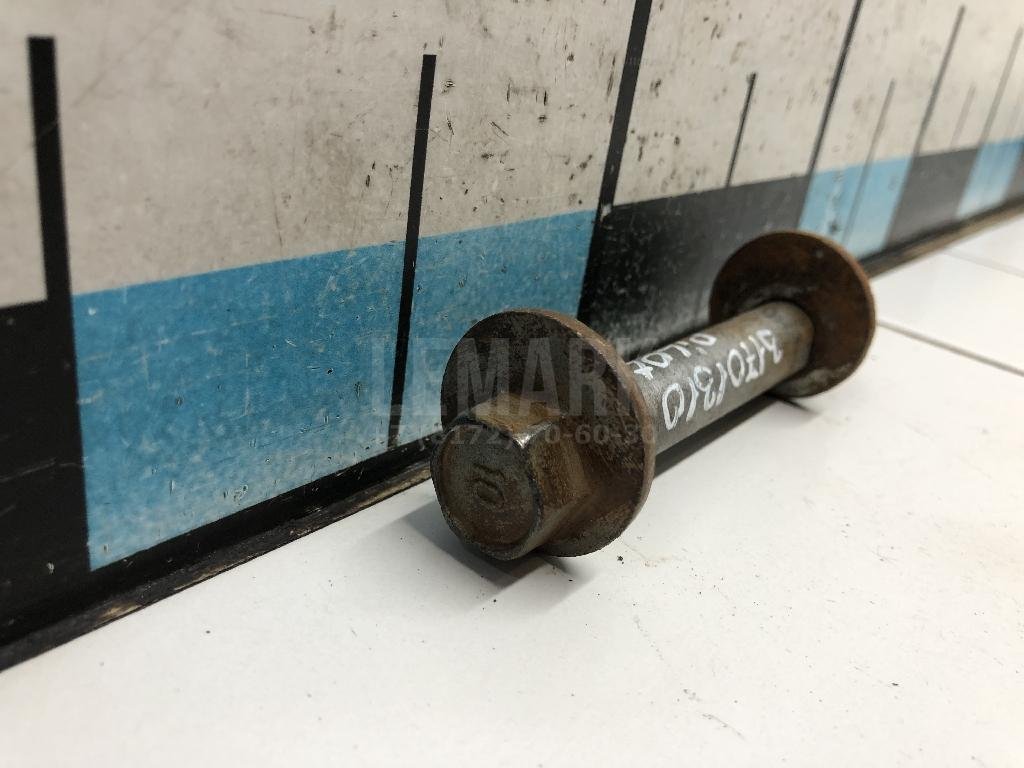 Болт развала задних колес