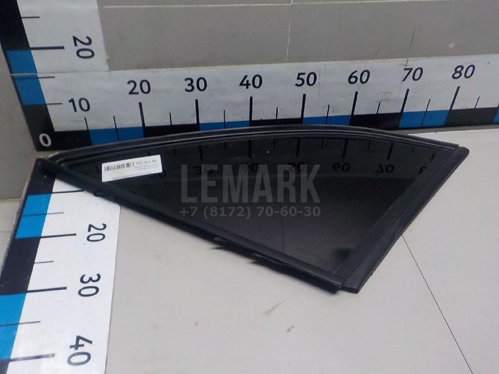 Стекло кузовное глухое правое