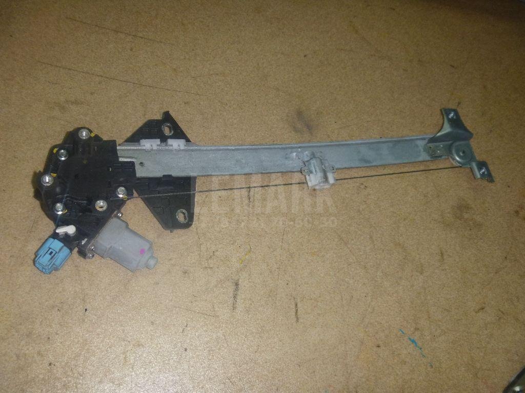 Стеклоподъемник электр. задний правый