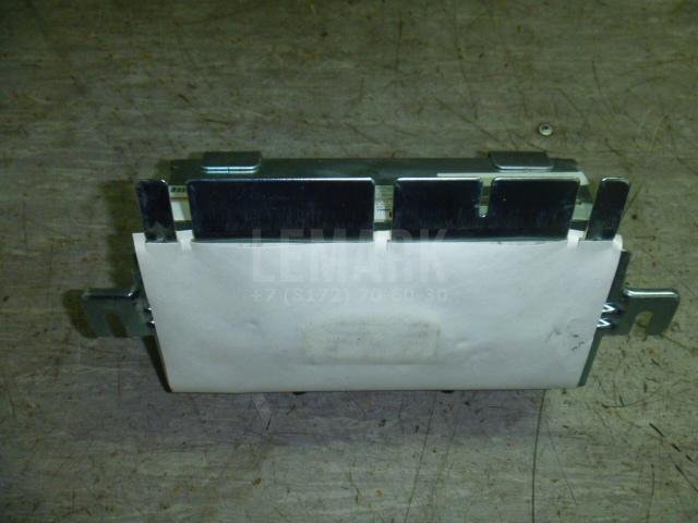 Подушка безопасности пассажирская (в торпедо)