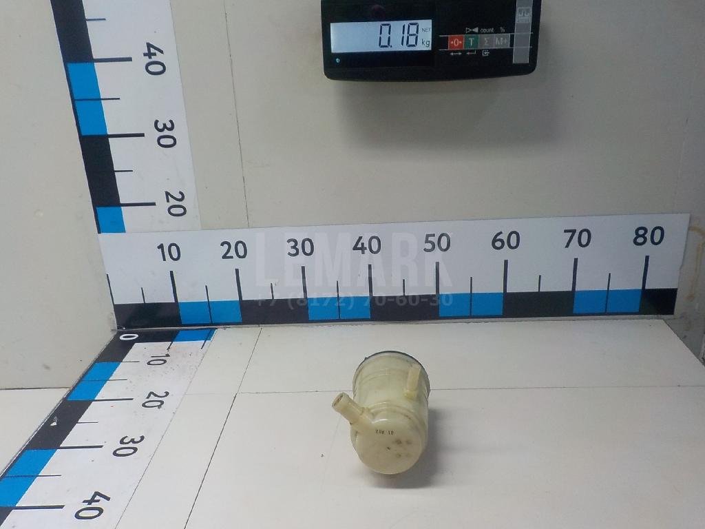 Бачок гидроусилителя