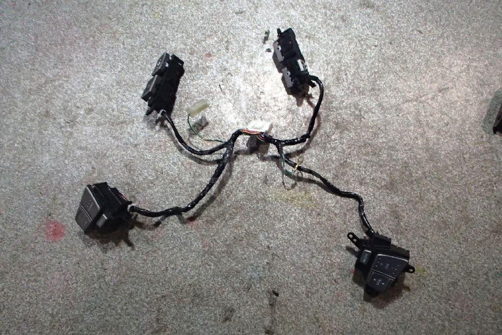 Кнопка многофункциональная