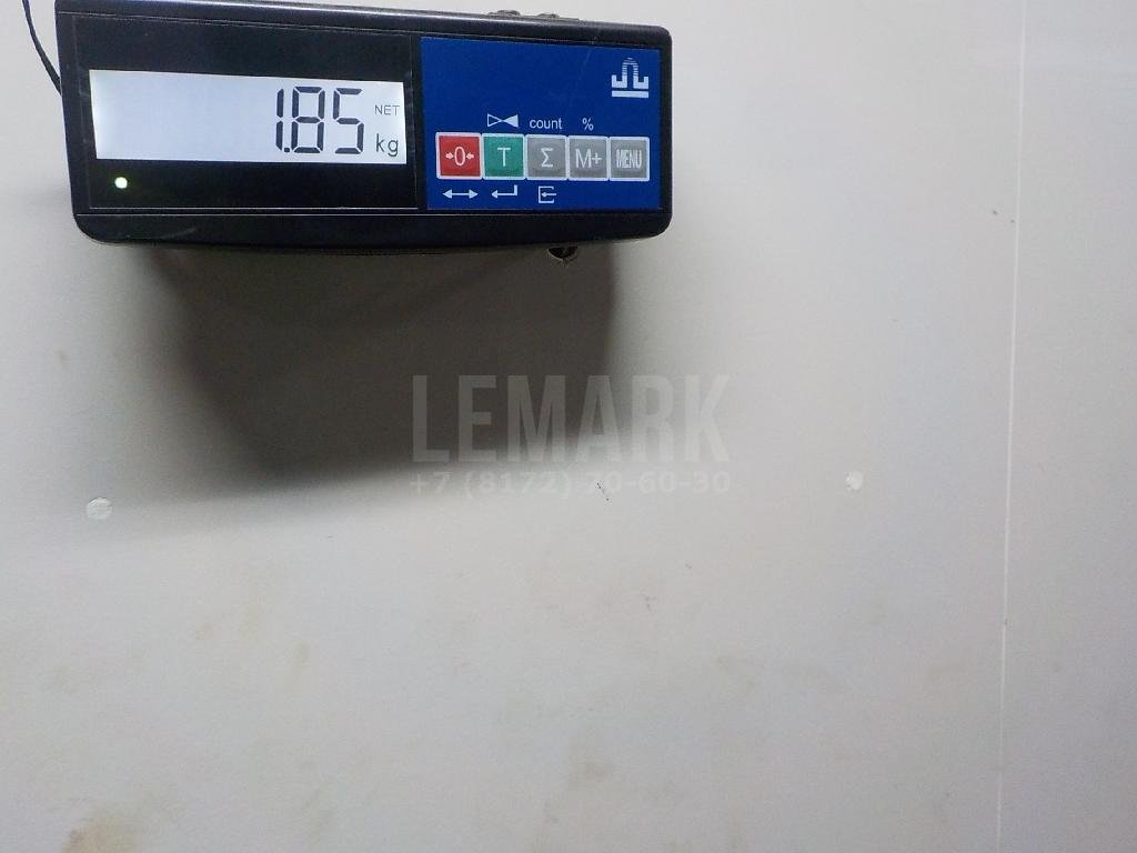 Спойлер (дефлектор) багажника