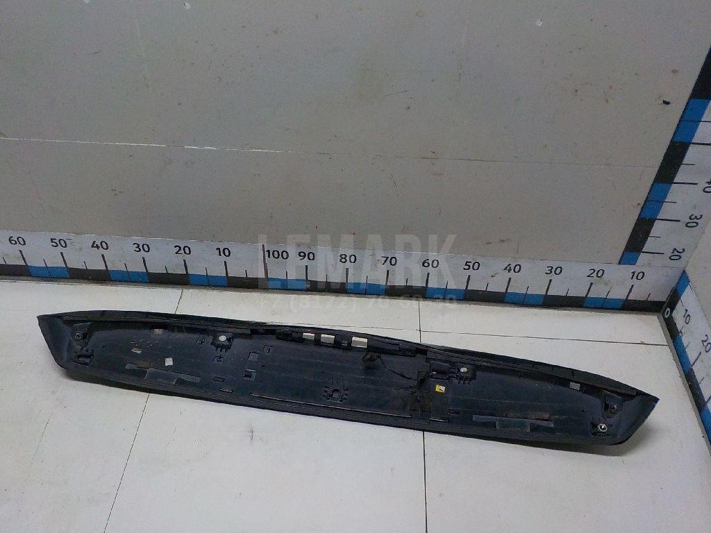 Спойлер (дефлектор) багажника