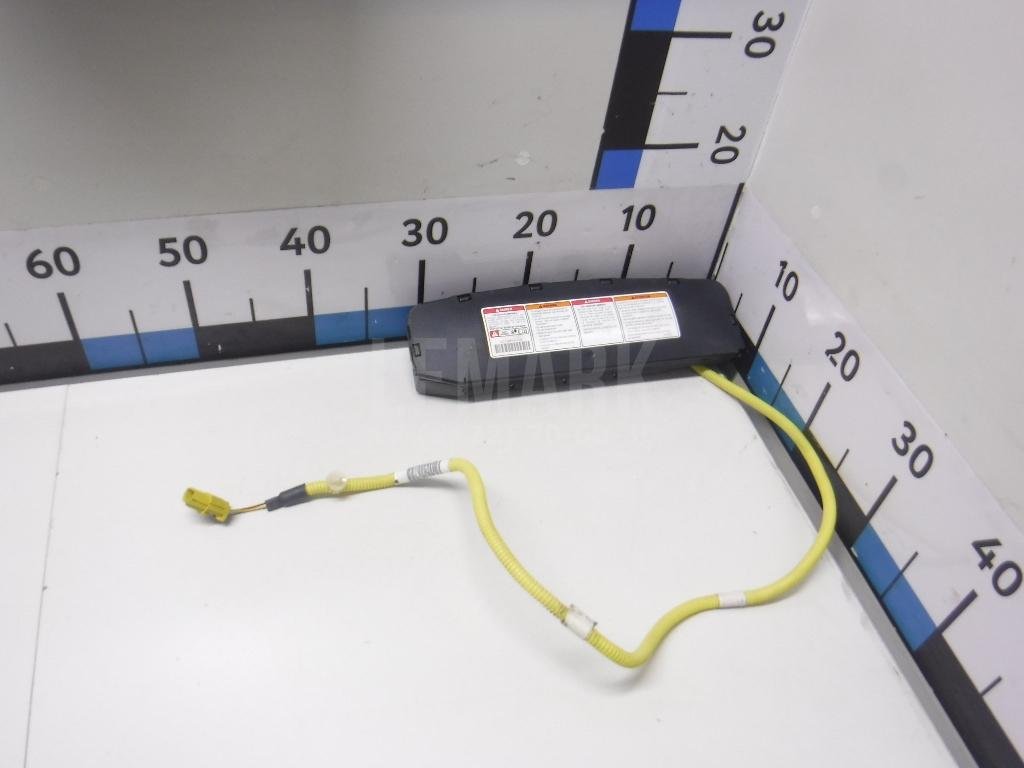 Подушка безопасности боковая (в сиденье)