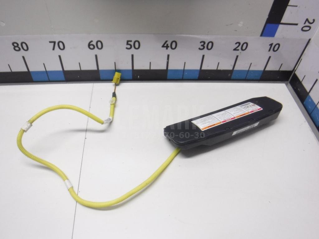 Подушка безопасности боковая (в сиденье)