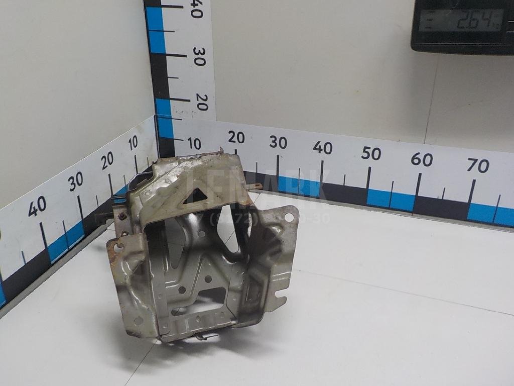 Крепление АКБ (корпус/подставка)