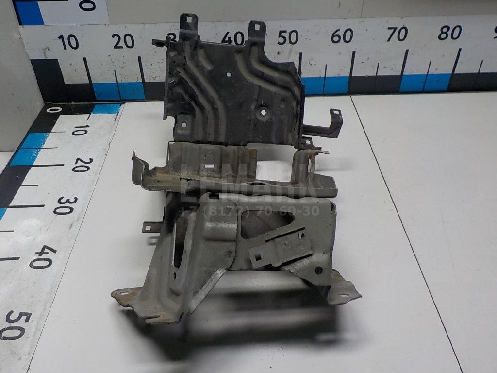 Крепление АКБ (корпус/подставка)