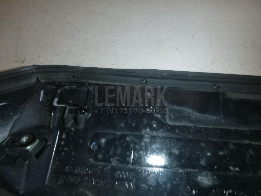 Спойлер (дефлектор) багажника