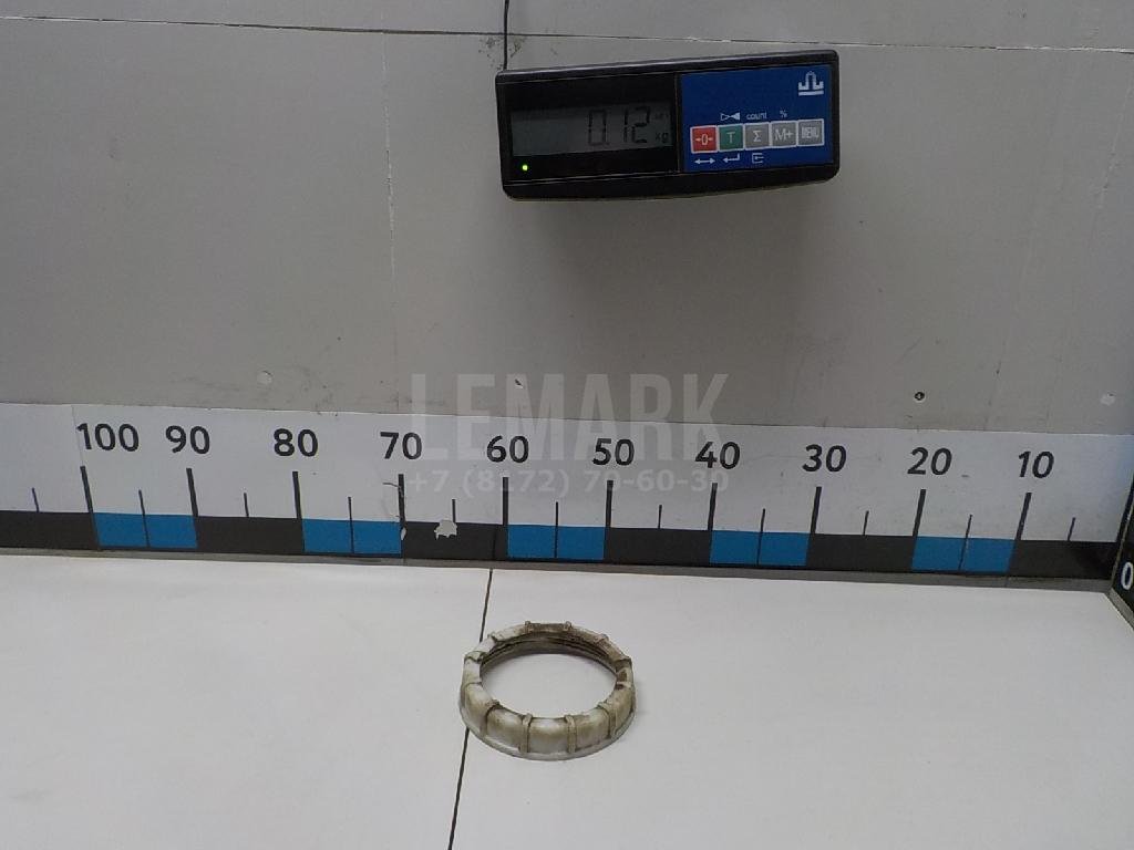 Гайка топливного насоса