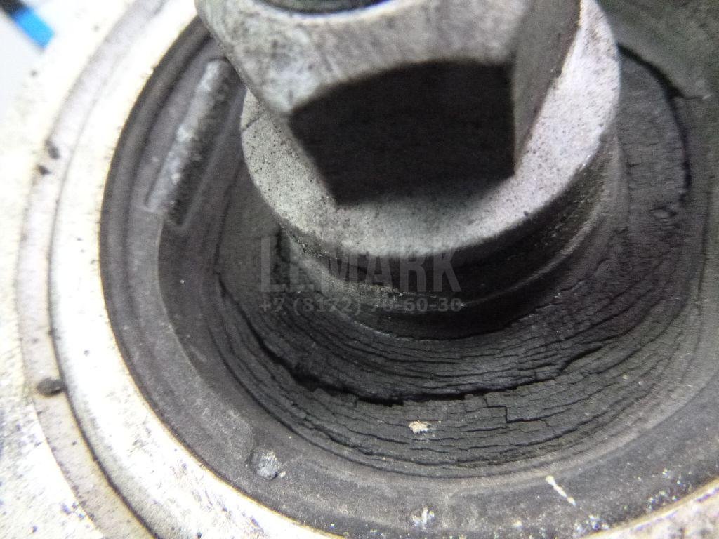 Рычаг передний правый