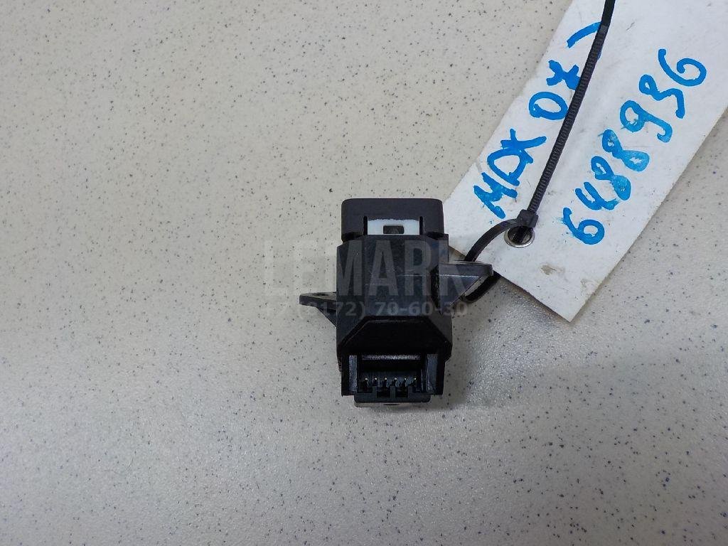 Кнопка освещения панели приборов