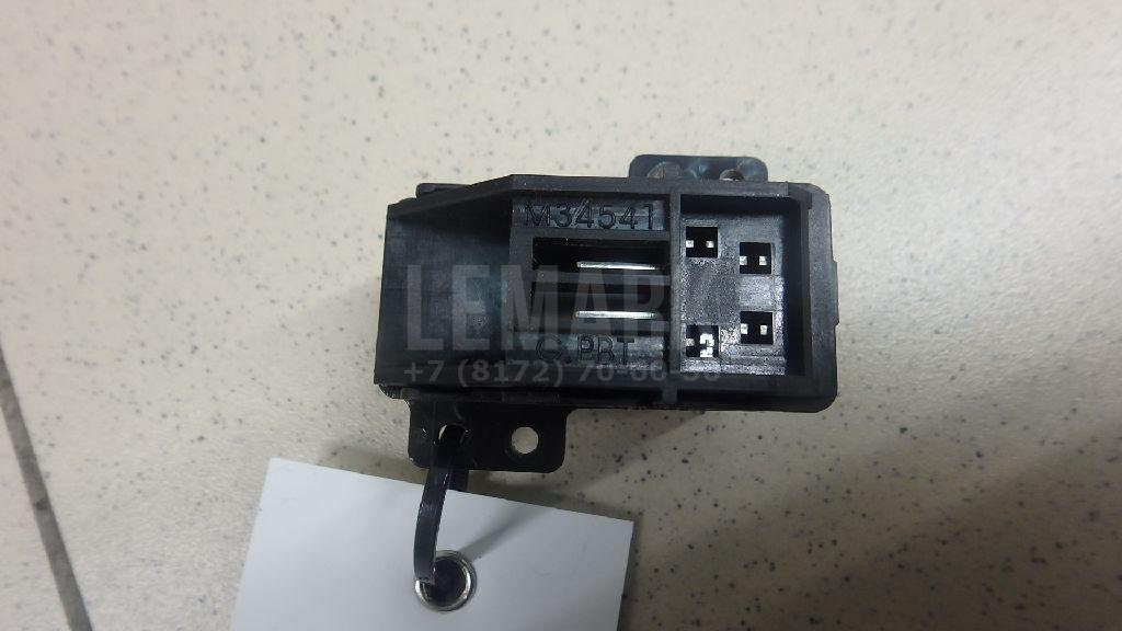 Кнопка центрального замка